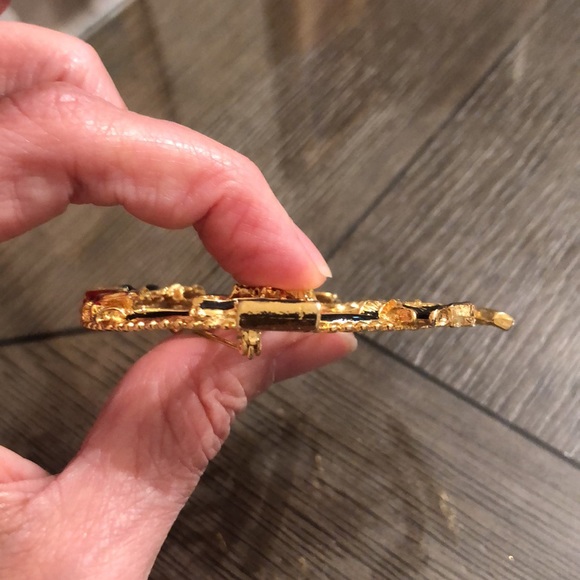 Vintage Goldtone Ferris Wheel Pin with Cars & Trains - Picture 14 of 16